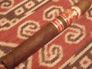 El Titan De Bronze Grand Reserve Maduro Corona