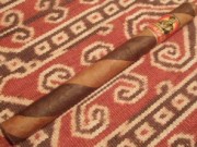 Gurkha Grand Master Dos Capas