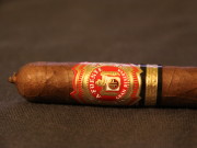 Arturo Fuente Don Carlos Lancero