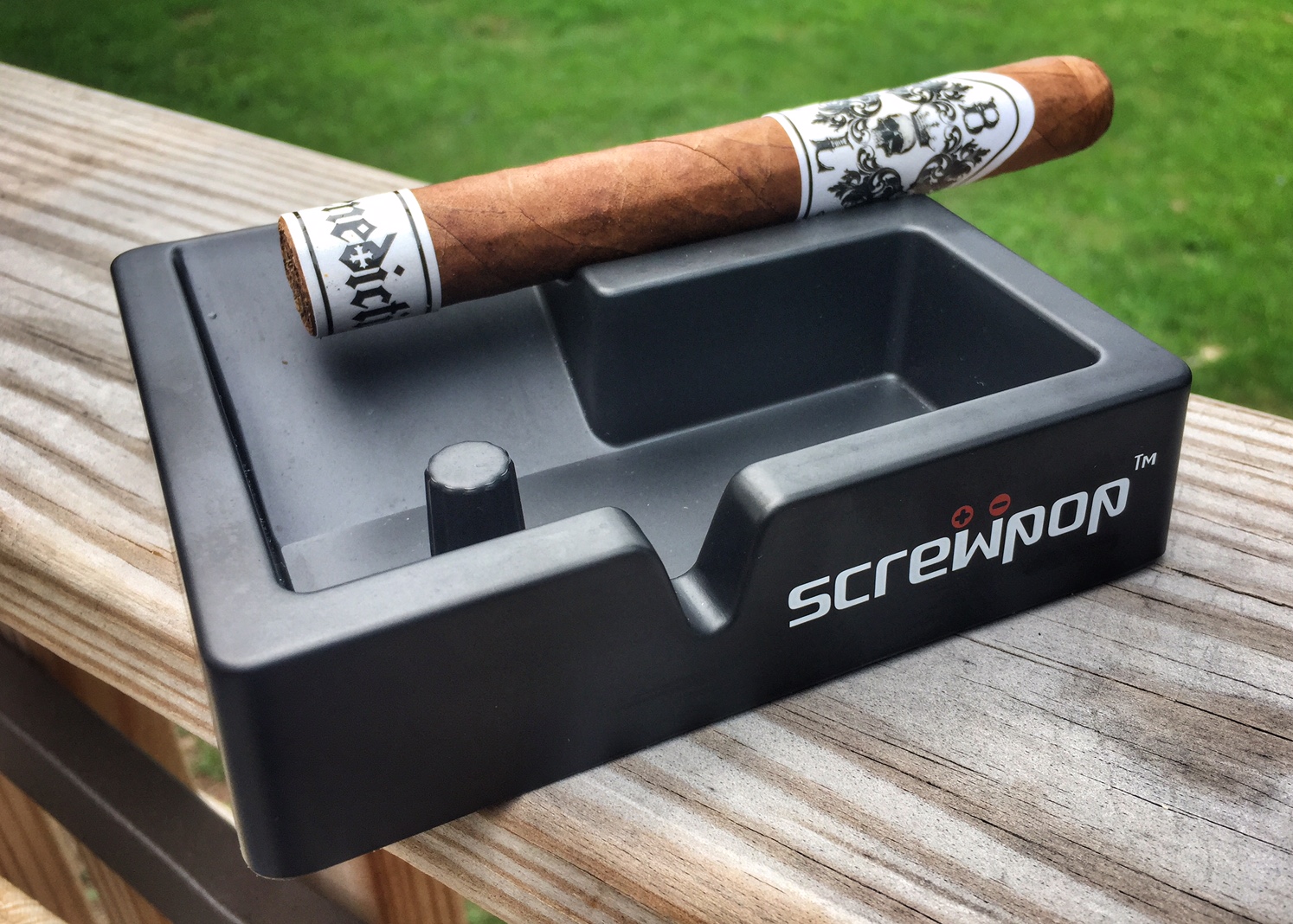 Screwpop Cigar Ashtray The Stogie Review